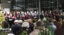 Ein festliches Konzert im Garten von Ehren in Hamburg
