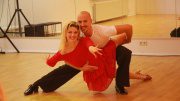 Christine Deck tanzt mit Oliver Tienken