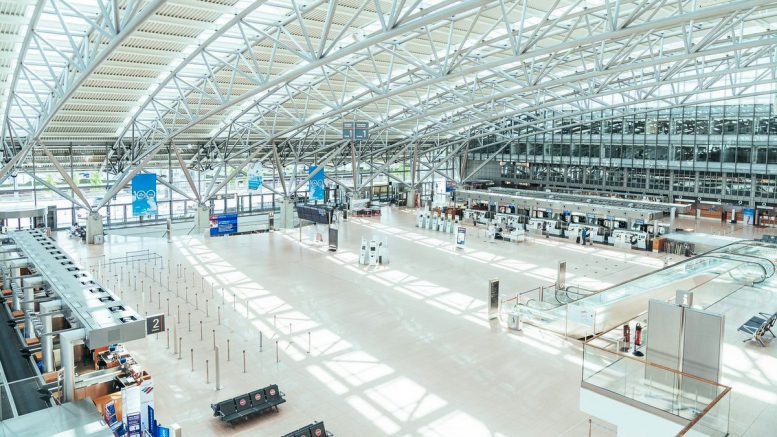 Leerer Flughafen Hamburg Terminal während des Corona-Lockdowns 2020