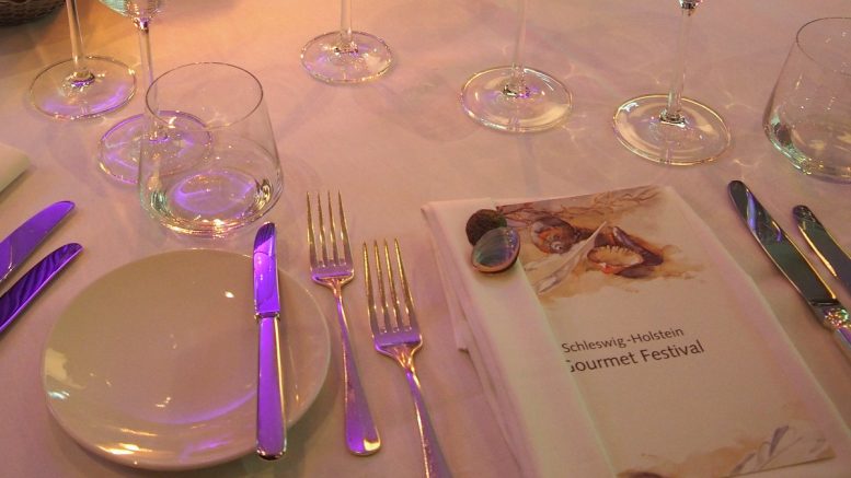 Schleswig-Holstein Gourmet Festival - gedeckter Tisch mit Speisekarte
