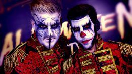 Holger und Bastian Motgomery in Halloween Maske