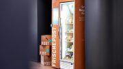 Frischpost Smart Fridge Kühlschrank im Office