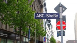 Straßenschild ABC-Straße in Hamburg
