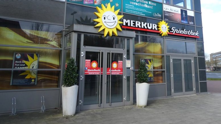 Eingang zu einem Merkur Casino in Emden