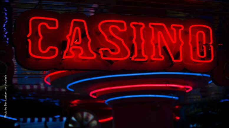 Neonschriftzug Casino - nur gut mit Bonus