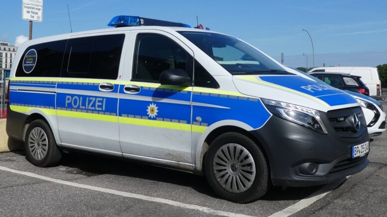 Polizeiwagen Typ Mercedes Vit0